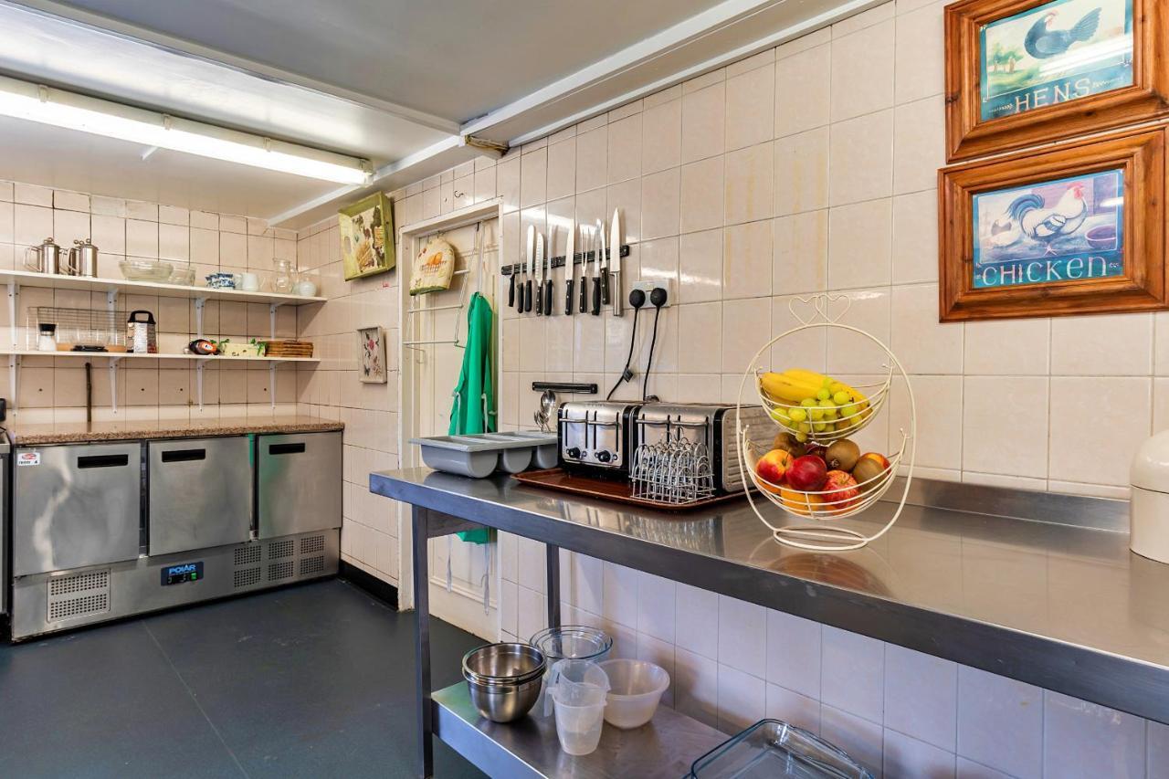 Finest Retreats - The Old Church House Inn Broadhempston Εξωτερικό φωτογραφία