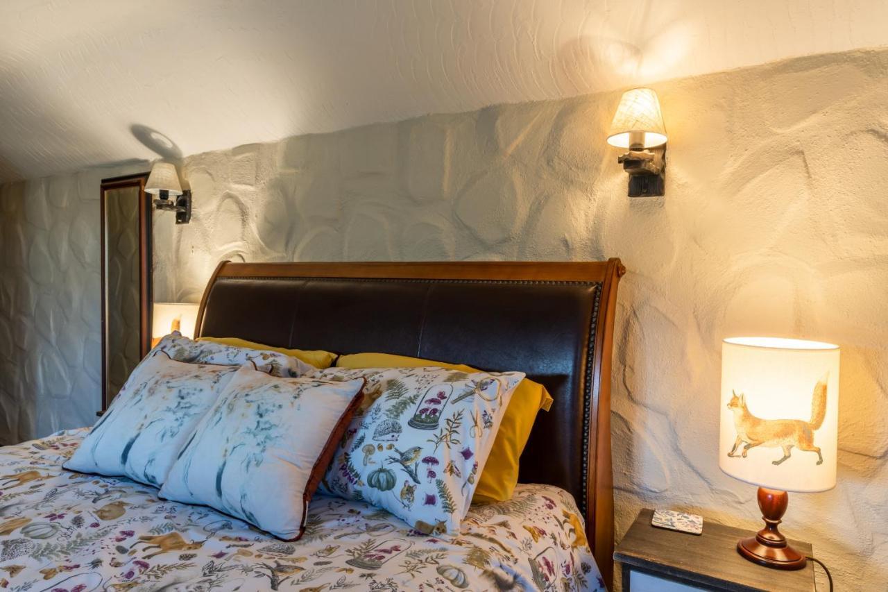 Finest Retreats - The Old Church House Inn Broadhempston Εξωτερικό φωτογραφία